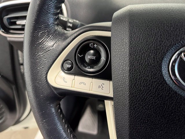Used 2017 Toyota Prius Four FWD image 26