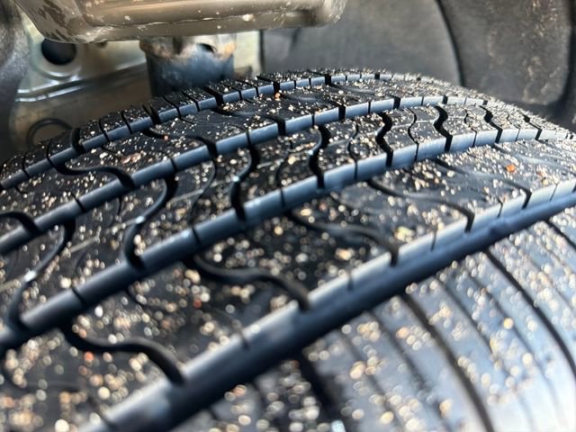 Used 2024 Chevrolet Equinox LT w/ LPO, Floor Liner Package image 34