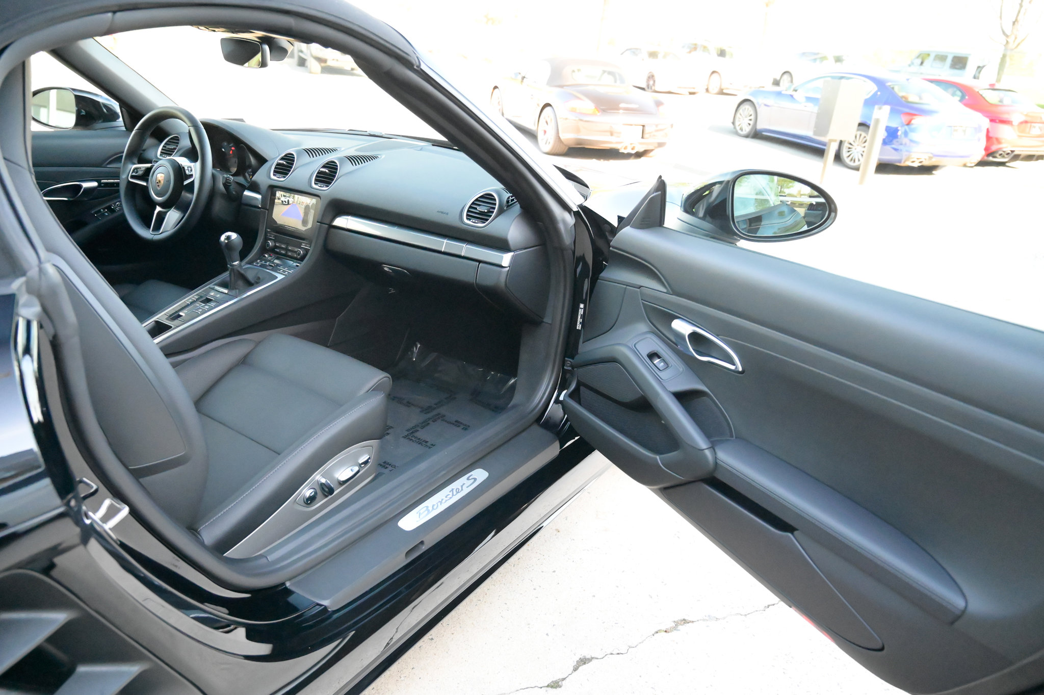 Used 2021 Porsche 718 Boxster S RWD image 36