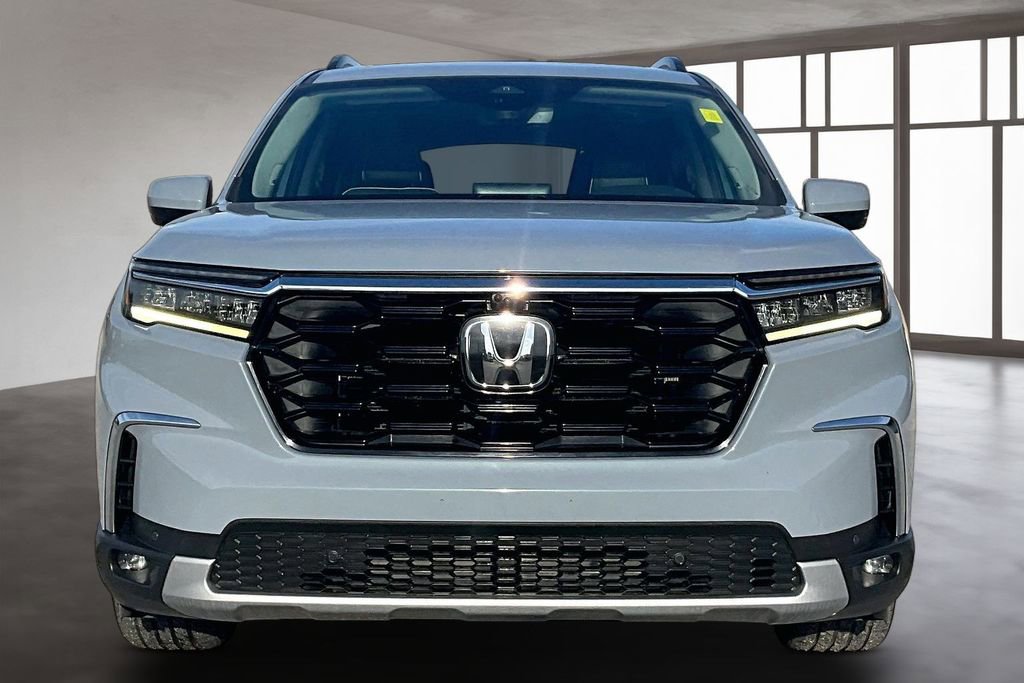 Certified 2023 Honda Pilot Elite image 2