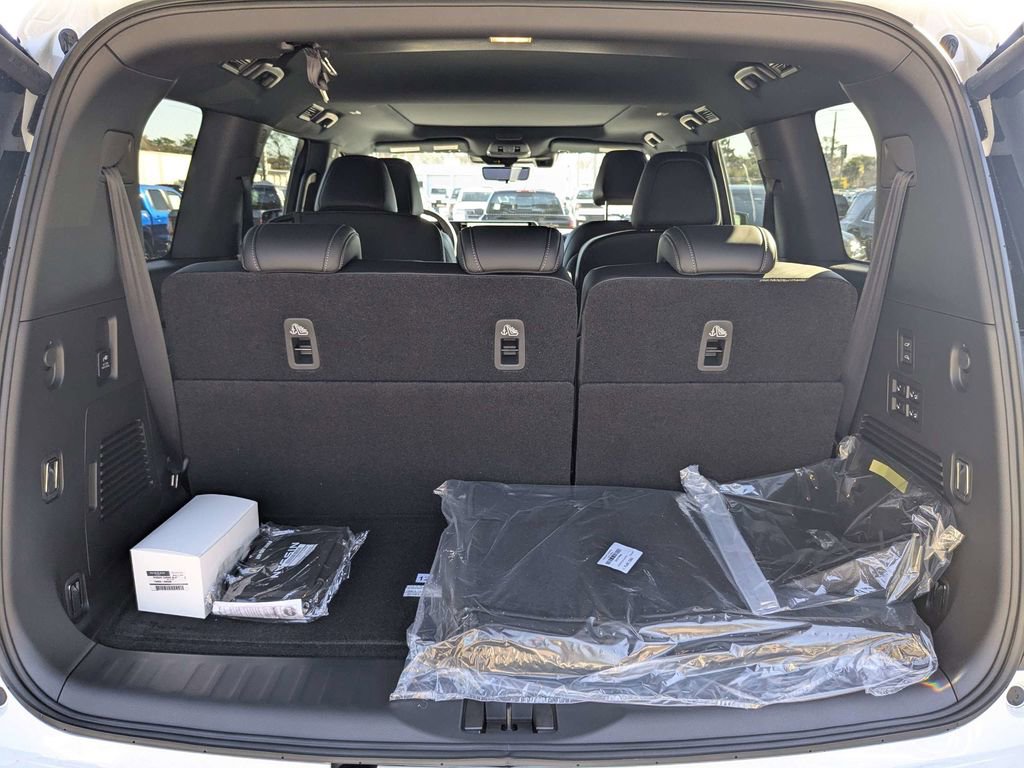 New 2026 Nissan Armada PRO-4X image 13