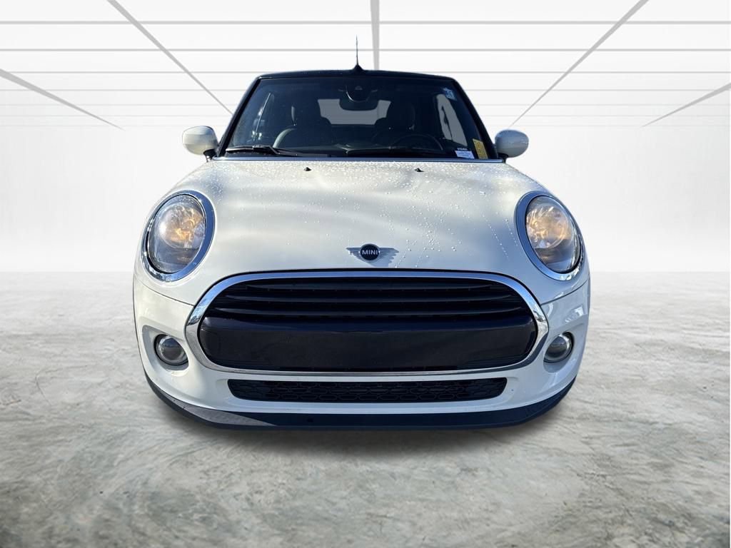 Used 2020 MINI Cooper Convertible image 11