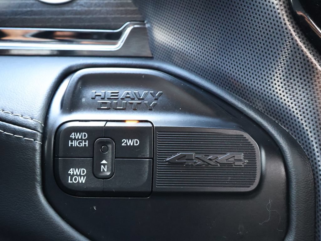 Used 2022 RAM 2500 Limited AWD/4WD image 21