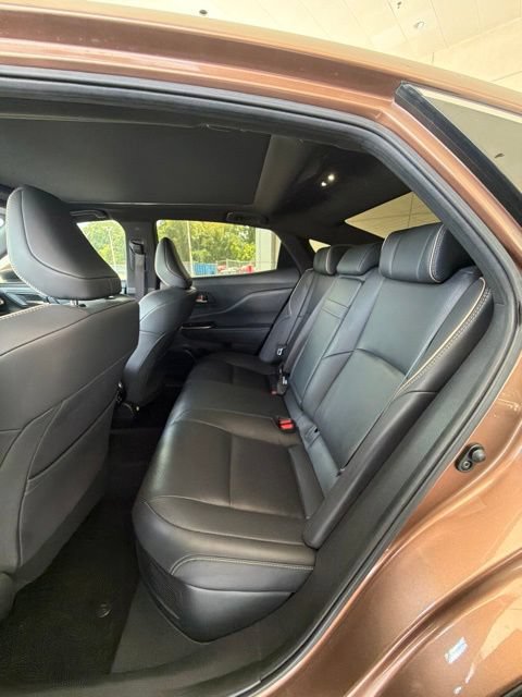 Used 2025 Toyota Crown AWD/4WD image 27