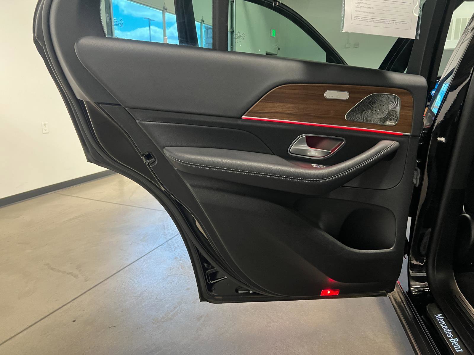 Used 2022 Mercedes-Benz GLE 350 4MATIC image 35
