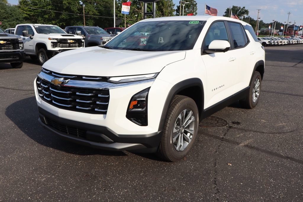 New 2027 Chevrolet Equinox LT w/ Convenience Package II FWD image 26