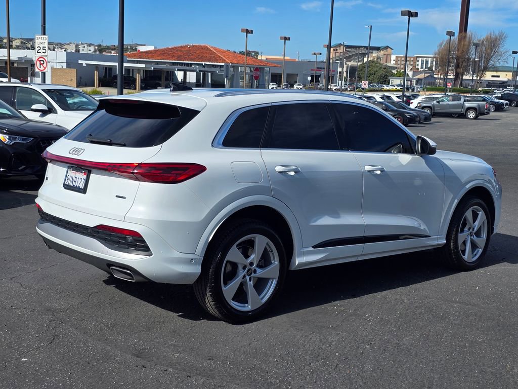 Used 2025 Audi Q5 Premium Plus w/ Premium Plus image 4