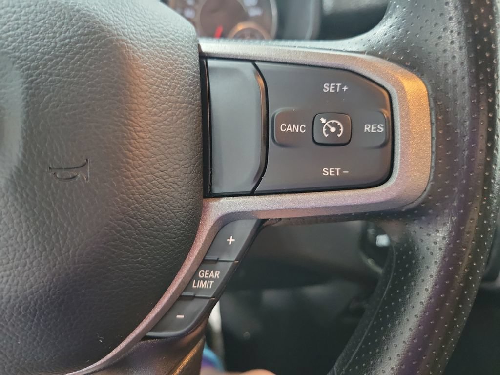 Used 2024 RAM 2500 Tradesman w/ Chrome Appearance Group AWD/4WD image 38