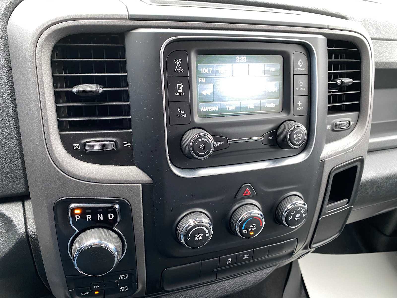 Used 2015 RAM 1500 Express w/ Black Ram 1500 Express Group AWD/4WD image 17