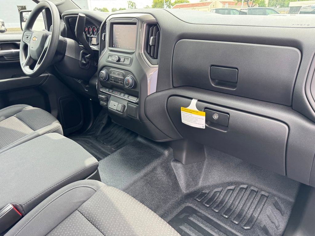 New 2026 Chevrolet Silverado 1500 W/T w/ Trailering Package RWD image 7