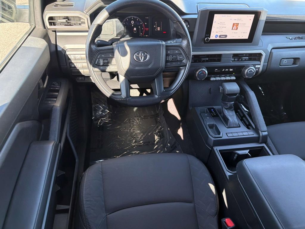Certified 2025 Toyota Tacoma SR image 7