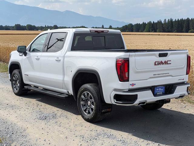 Used 2024 GMC Sierra 1500 AT4 w/ Technology Package AWD/4WD image 4