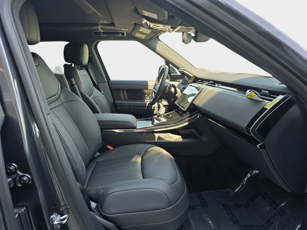 New 2026 Land Rover Range Rover Sport Dynamic SE AWD/4WD image 10