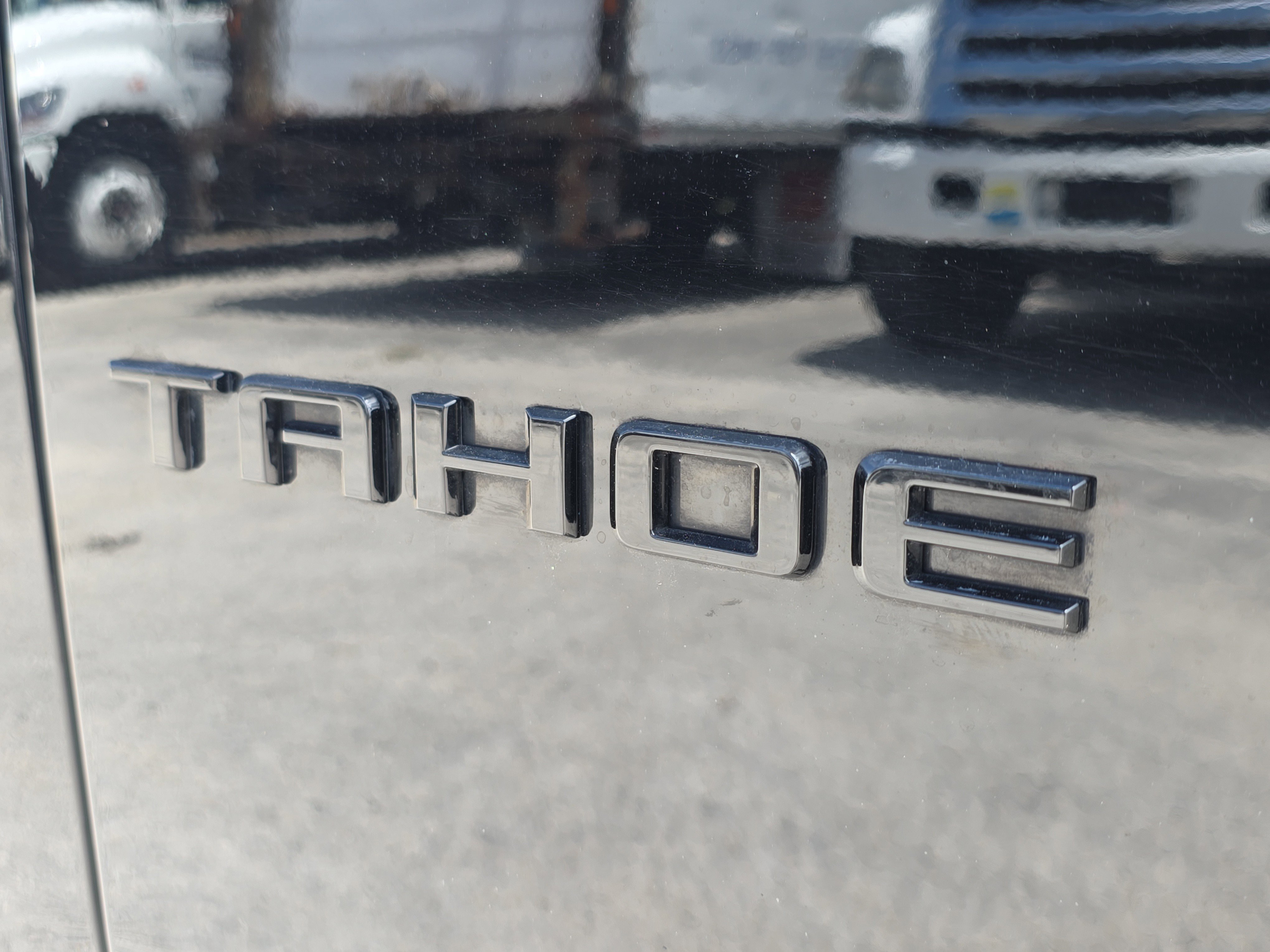 Used 2022 Chevrolet Tahoe RST w/ Luxury Package RWD image 10