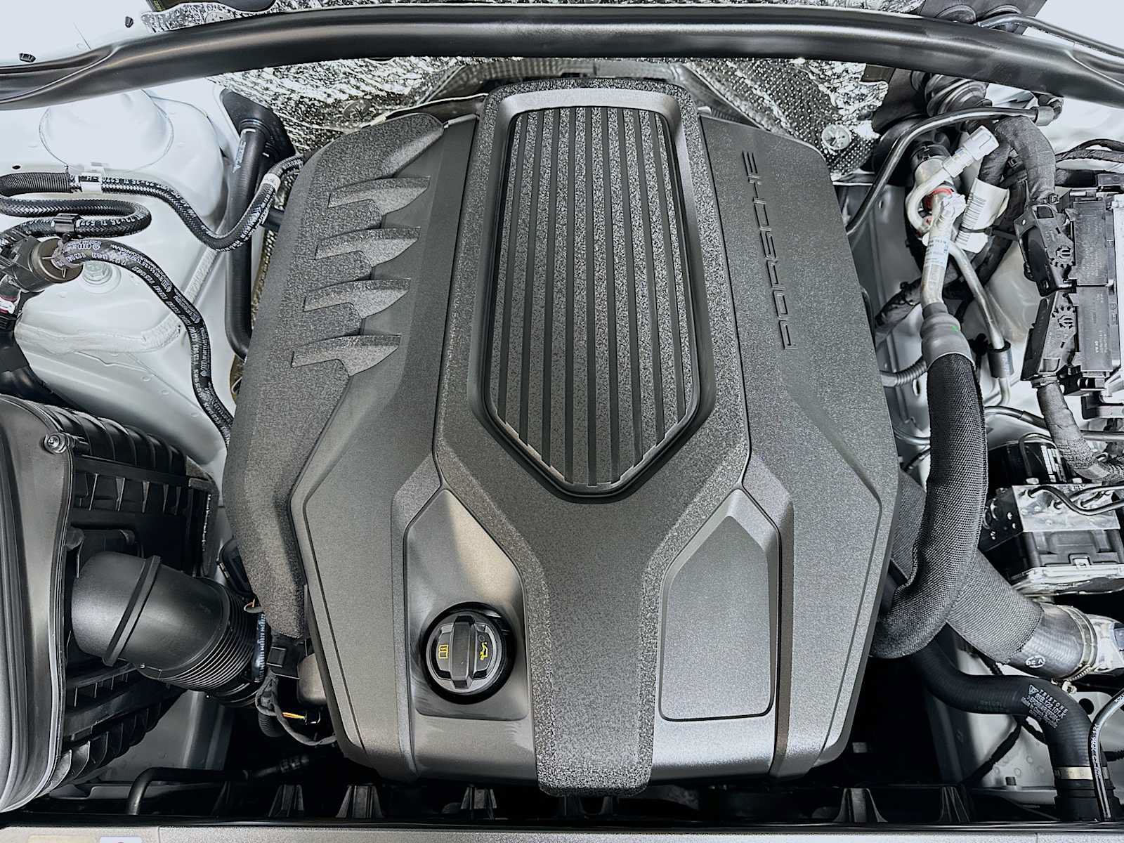 New 2026 Porsche Macan AWD/4WD image 31