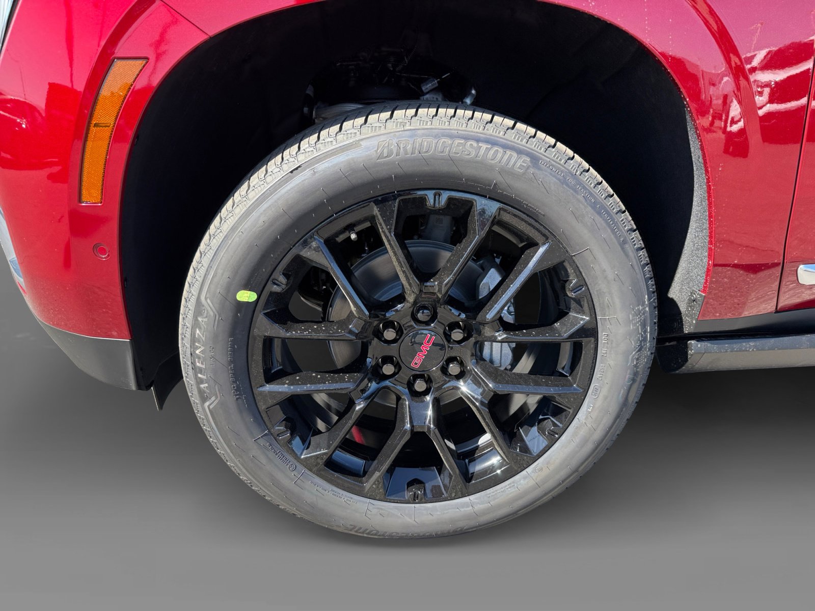 New 2026 GMC Yukon XL Denali w/ Sun & Power Step Package image 9