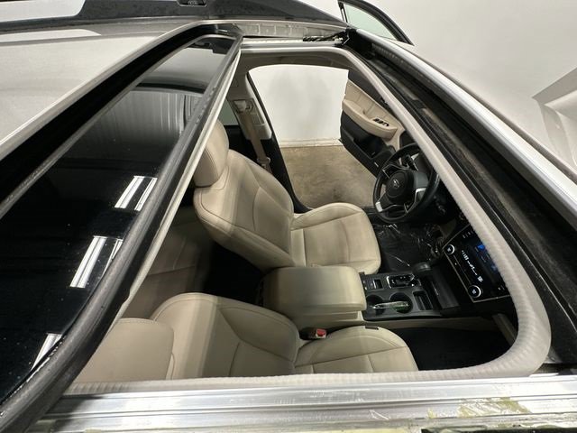 Used 2019 Subaru Outback 2.5i Limited w/ Popular Package #2 image 6
