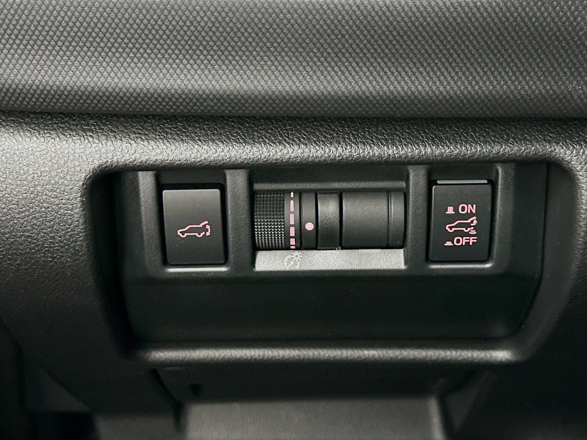 Used 2025 Subaru Forester Touring image 17