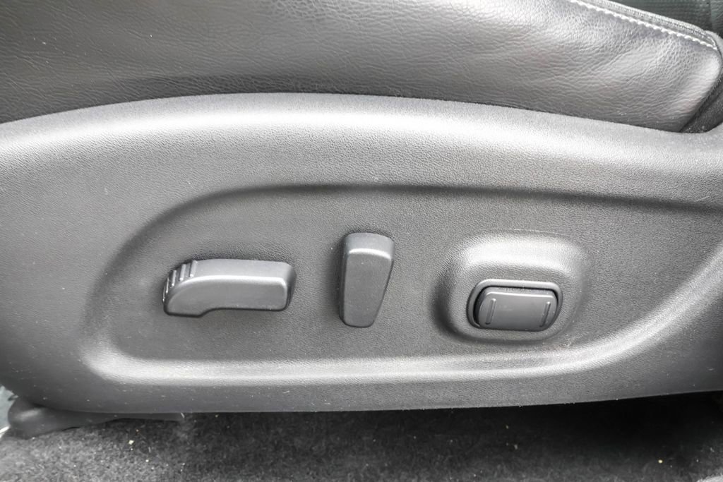 Used 2016 Nissan Murano Platinum w/ Platinum Technology Package AWD/4WD image 10