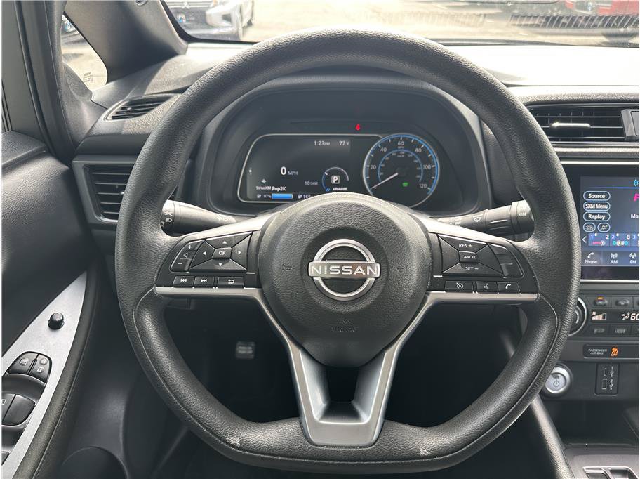 Used 2025 Nissan Leaf S FWD image 19