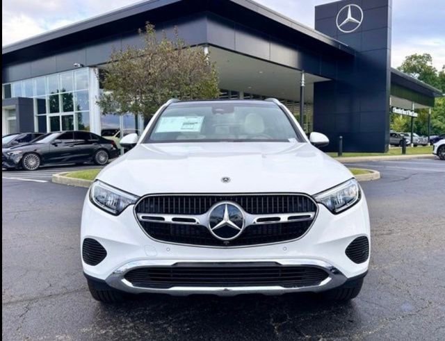 New 2026 Mercedes-Benz GLC 300 4MATIC image 2