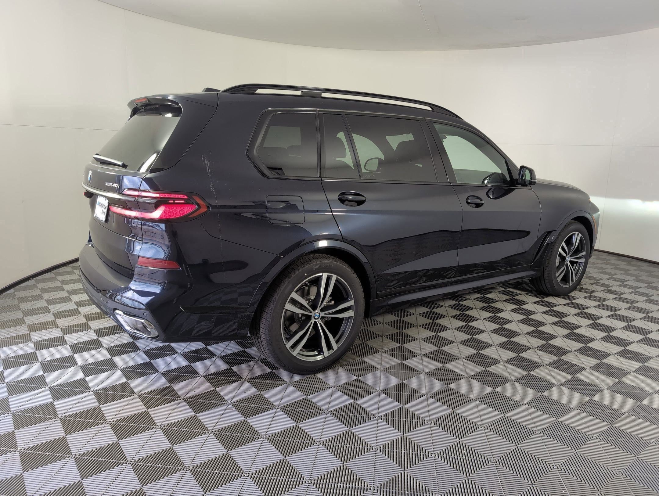New 2026 BMW X7 xDrive40i w/ M Sport Package image 7