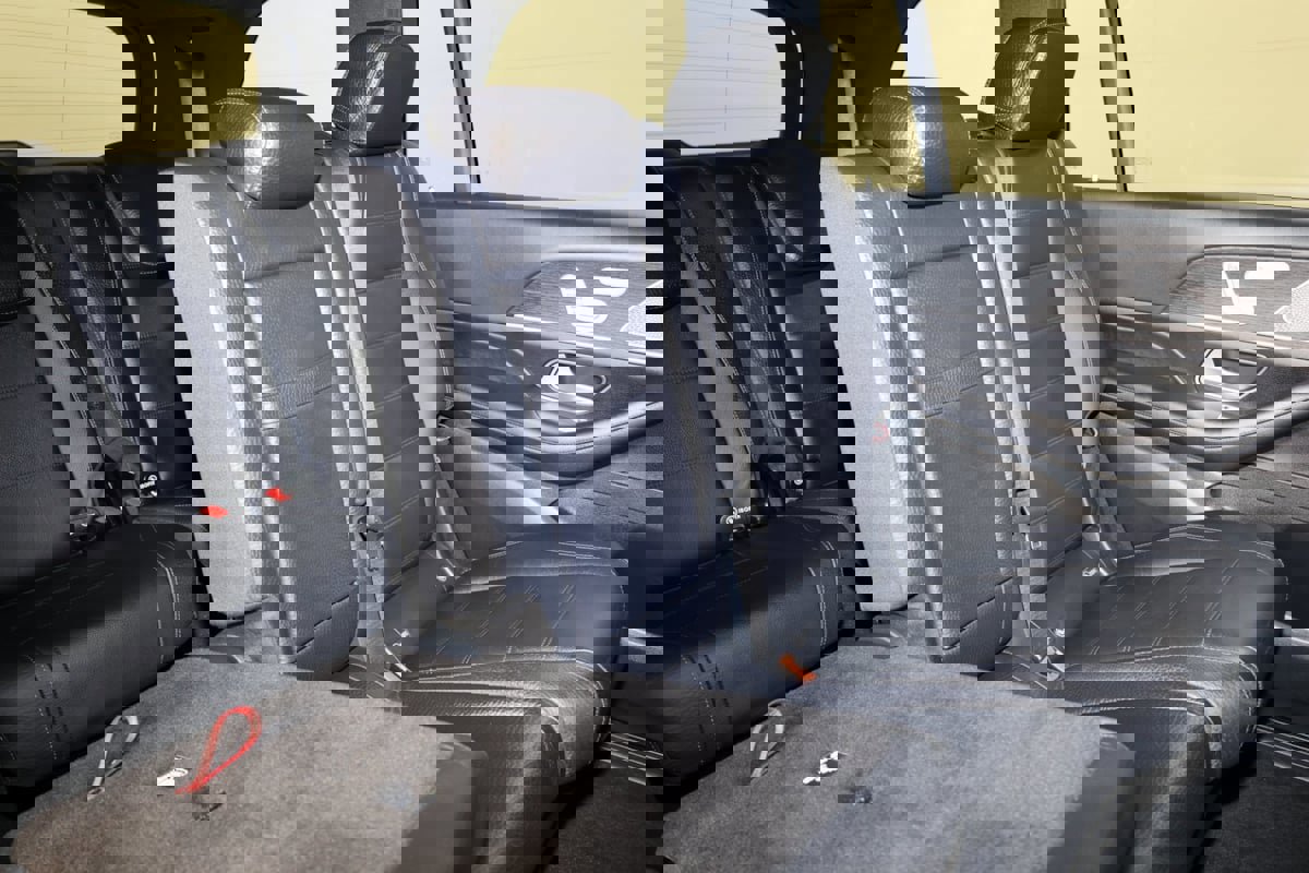 Used 2023 Mercedes-Benz GLS 580 4MATIC image 45