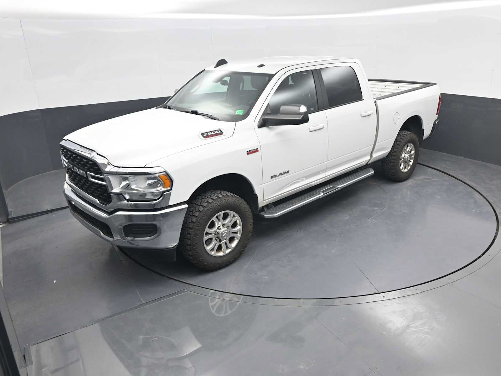 Used 2022 RAM 2500 Big Horn AWD/4WD image 45