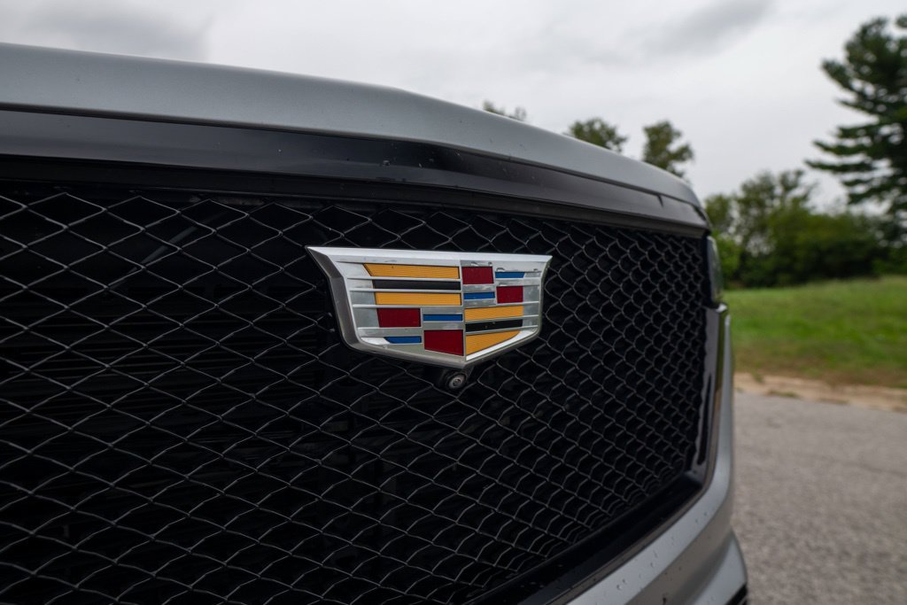 Used 2023 Cadillac Escalade ESV V AWD/4WD image 17