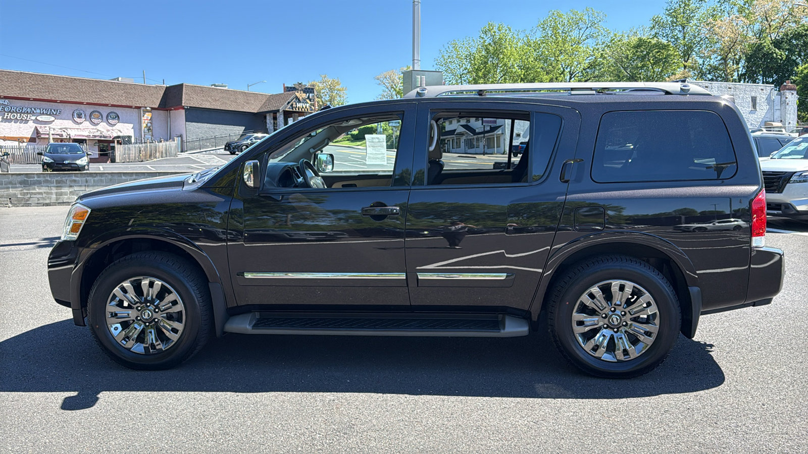 Used 2015 Nissan Armada Platinum w/ Platinum Reserve Package AWD/4WD image 4