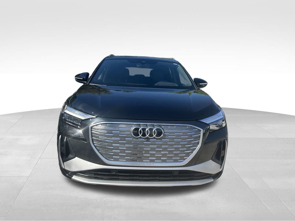 Used 2023 Audi Q4 e-tron Premium w/ Convenience Package image 8