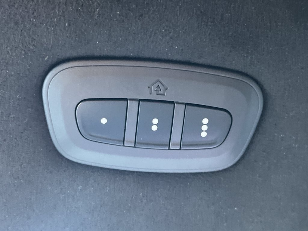 New 2025 Jeep Wagoneer S Launch Edition AWD/4WD image 33