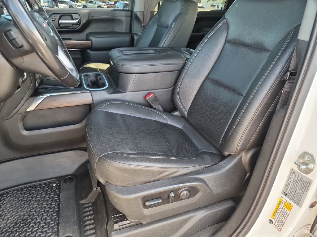 Used 2021 GMC Sierra 2500 SLT w/ SLT Preferred Package AWD/4WD image 15