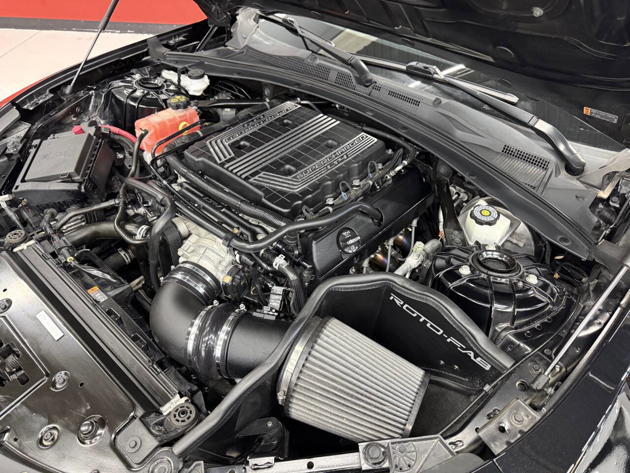 Used 2018 Chevrolet Camaro ZL1 RWD image 43