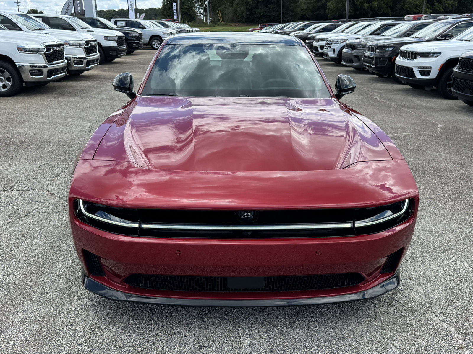 Used 2024 Dodge Charger Daytona Scat Pack w/ Plus Group AWD/4WD image 2