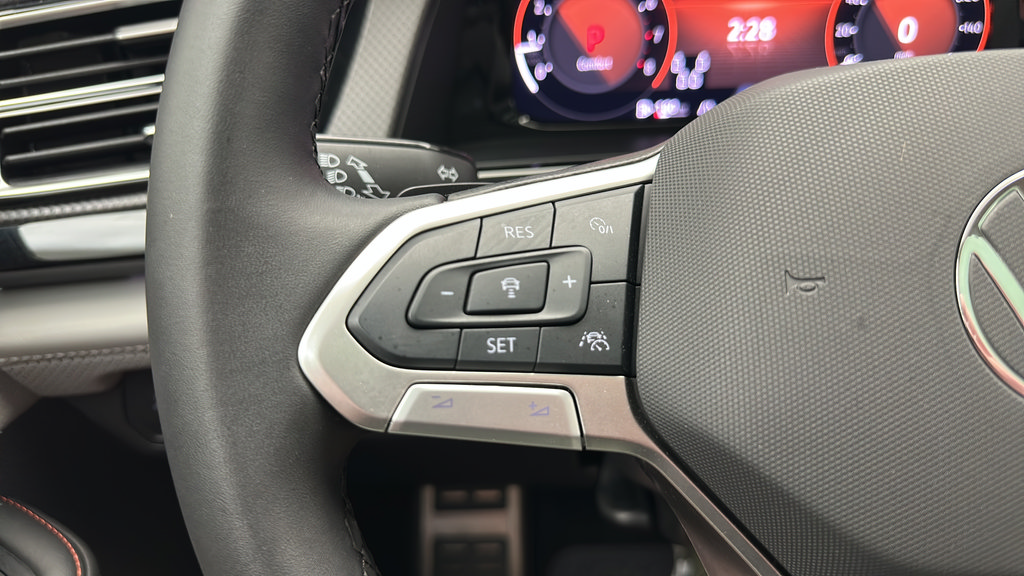 Used 2026 Volkswagen Atlas Peak Edition AWD/4WD image 19