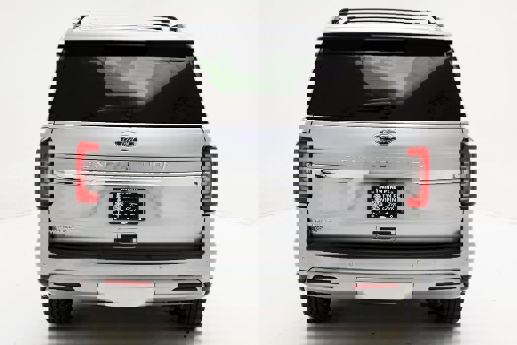 Used 2024 Ford Expedition Limited image 8