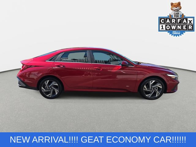 Used 2024 Hyundai Elantra SEL w/ Convenience Package FWD image 4