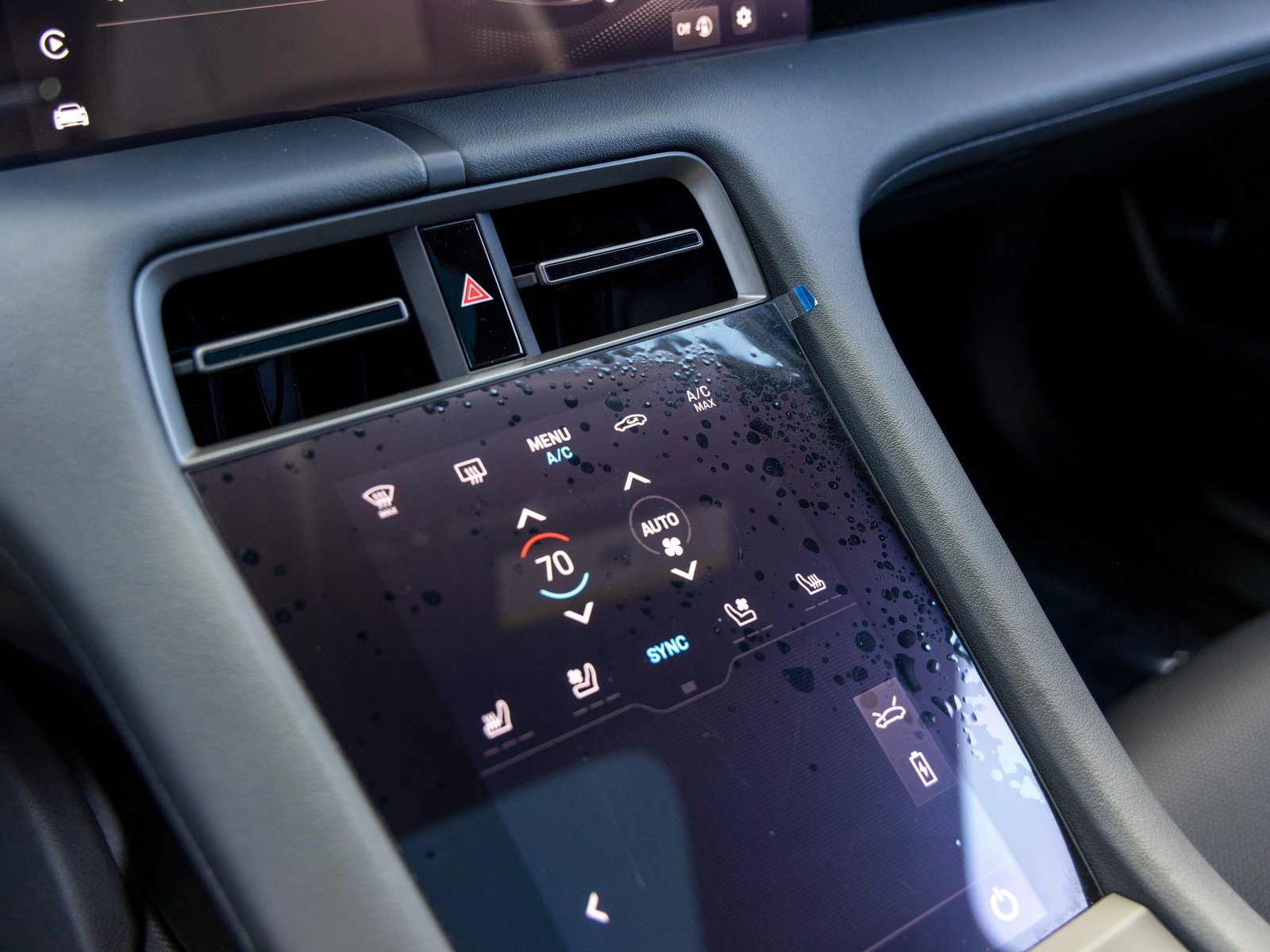 New 2025 Porsche Taycan image 35