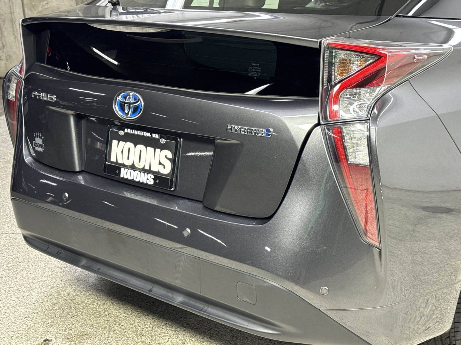 Used 2017 Toyota Prius Four FWD image 38