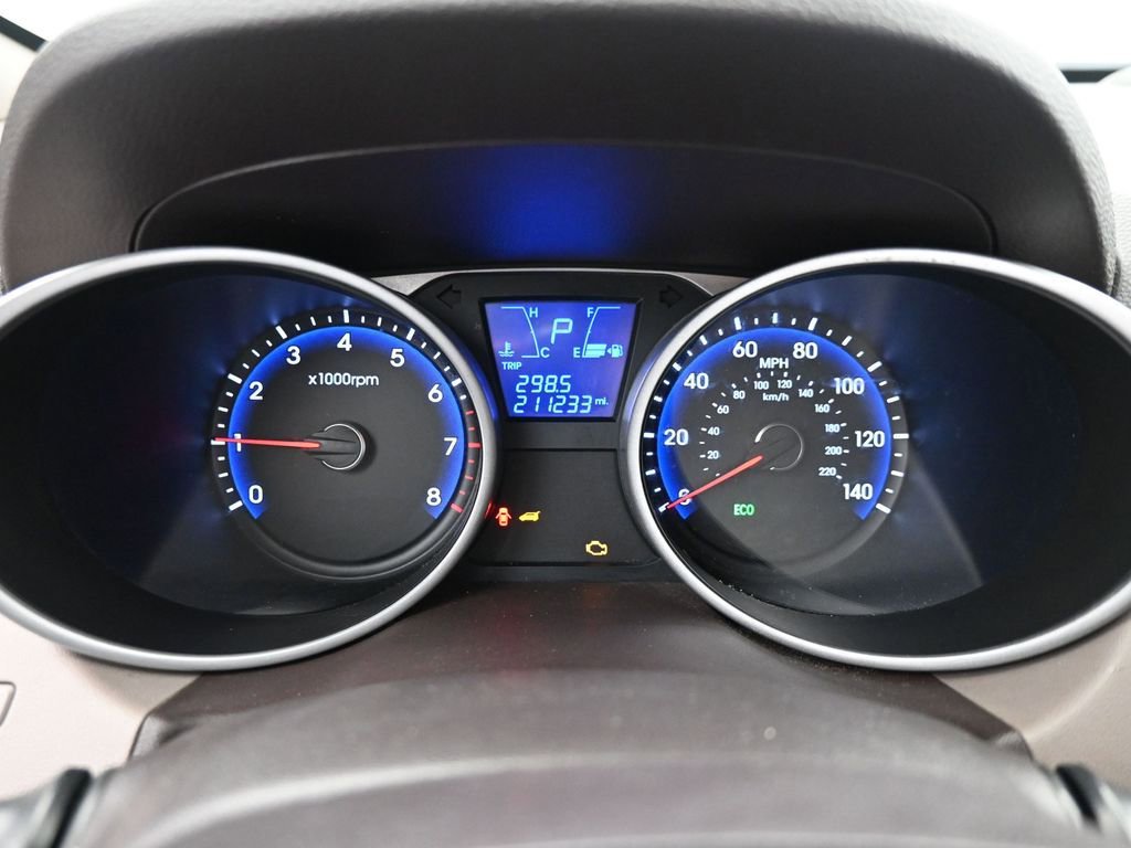 Used 2013 Hyundai Tucson GLS image 23