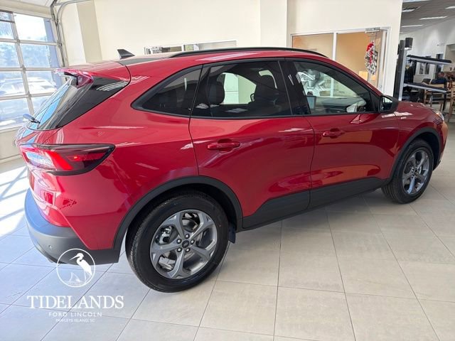 New 2026 Ford Escape ST-Line w/ Tech Pack #1 FWD image 8