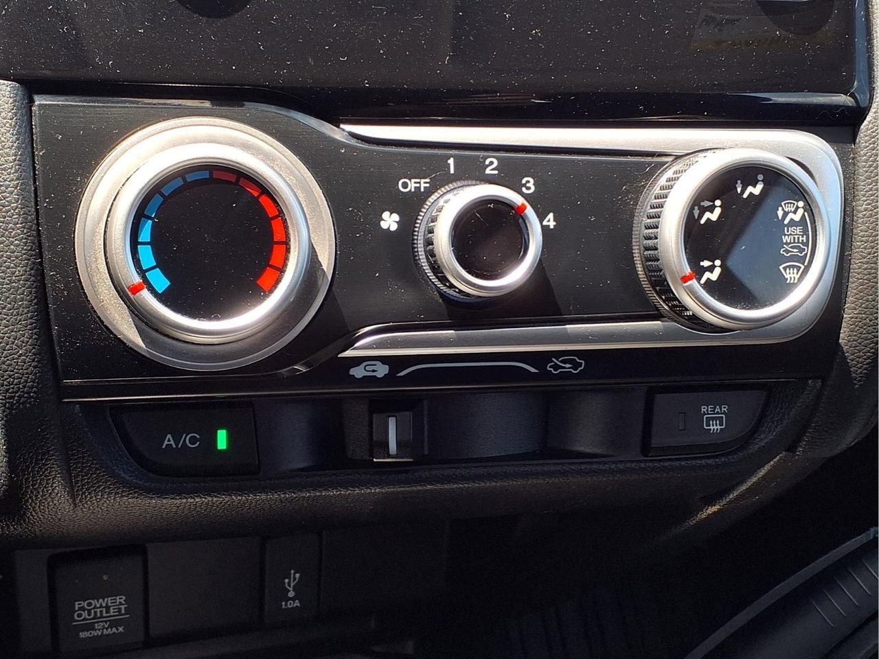Used 2020 Honda Fit LX image 16