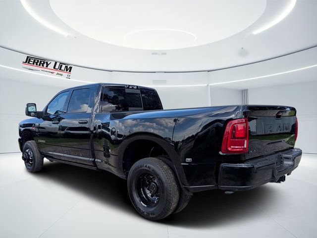 New 2026 RAM 3500 Laramie AWD/4WD image 5