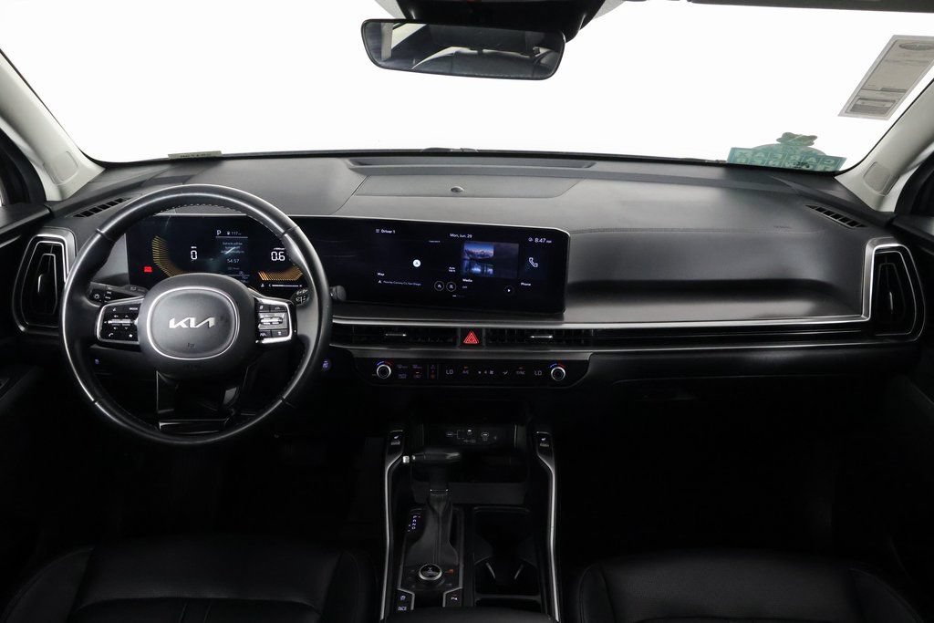 Used 2024 Kia Sorento S AWD/4WD image 8