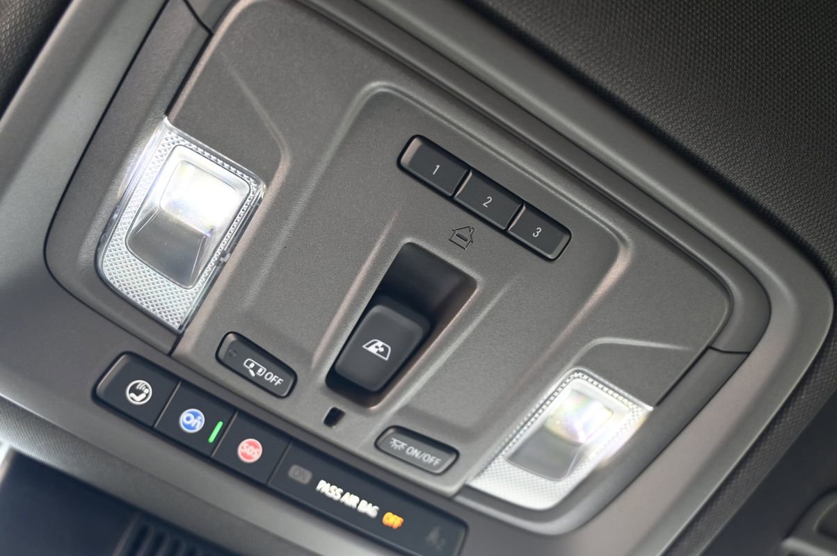 Used 2024 Chevrolet Silverado 1500 RST image 36