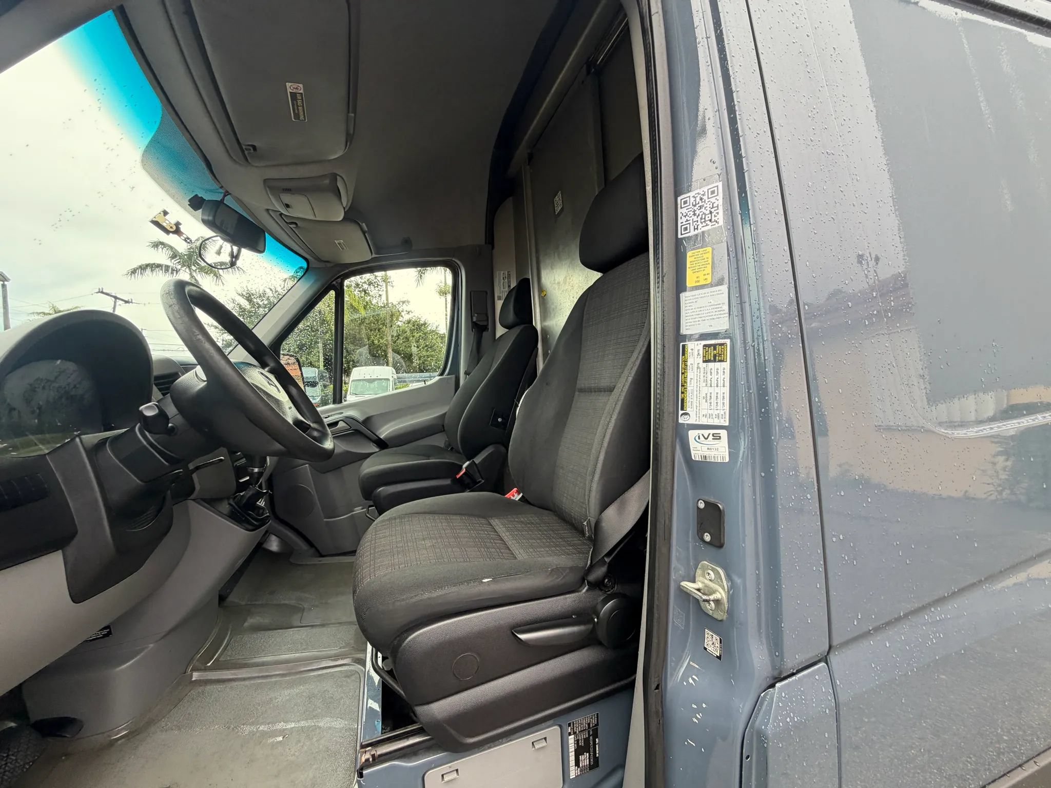 Used 2018 Mercedes-Benz Sprinter 2500 image 14