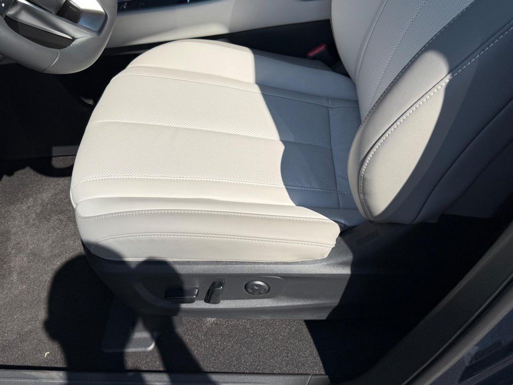 New 2027 INFINITI QX60 Luxe AWD/4WD image 12