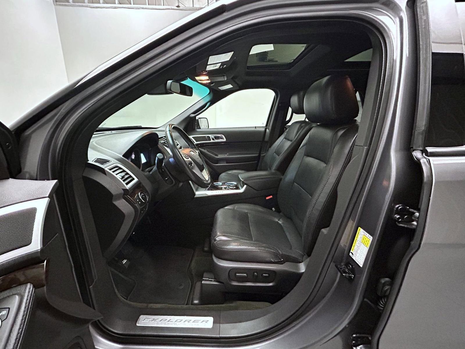 Used 2013 Ford Explorer Limited image 10