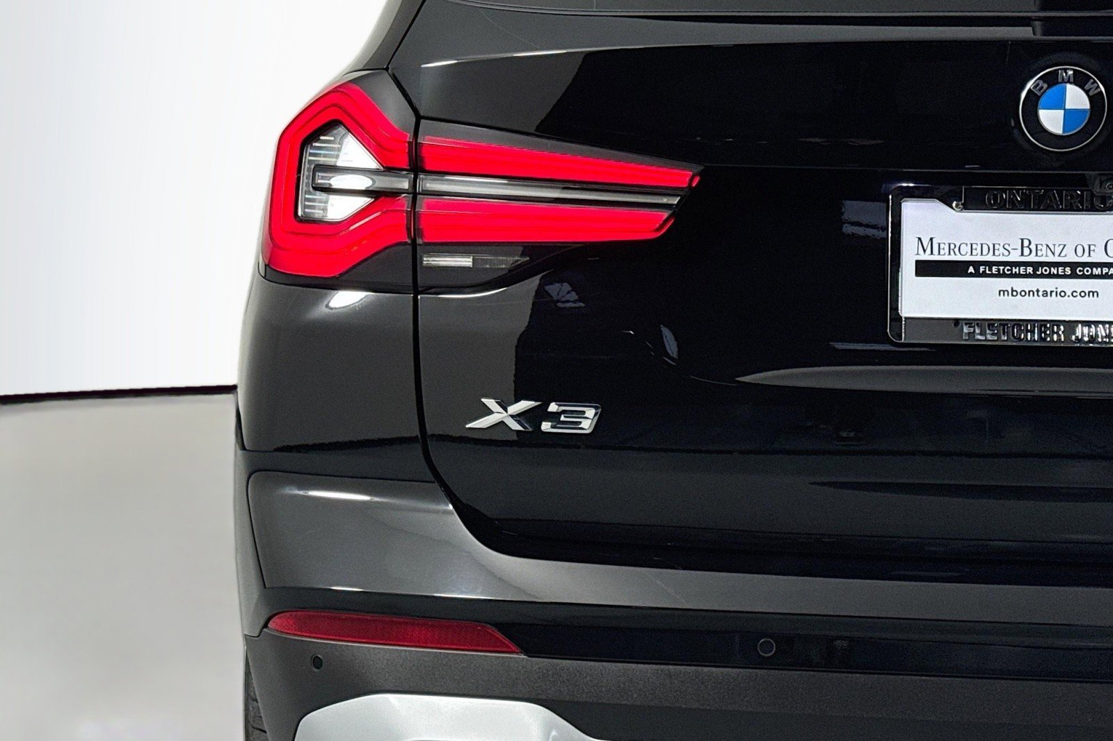 Used 2023 BMW X3 sDrive30i w/ Premium Package w/ZPA image 14